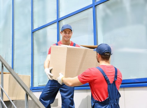 Forest Gate moving van for residential moves and access planning